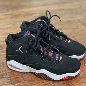 Girls Nike Jordan B’Loyal Size 4.5